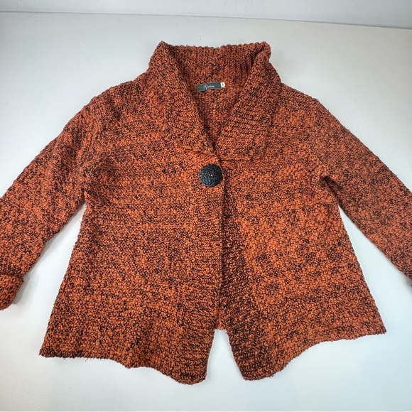 Willow Chunky One Button Cardigan - Picture 4 of 12